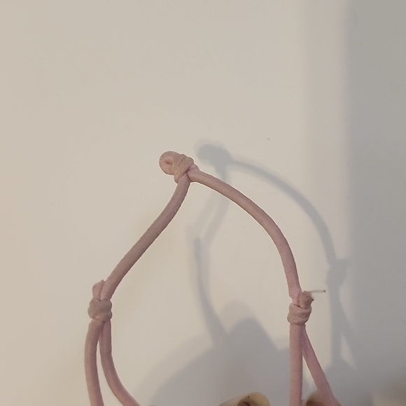 breast cancer heart bracelet. elastic band - Picture 3 of 3